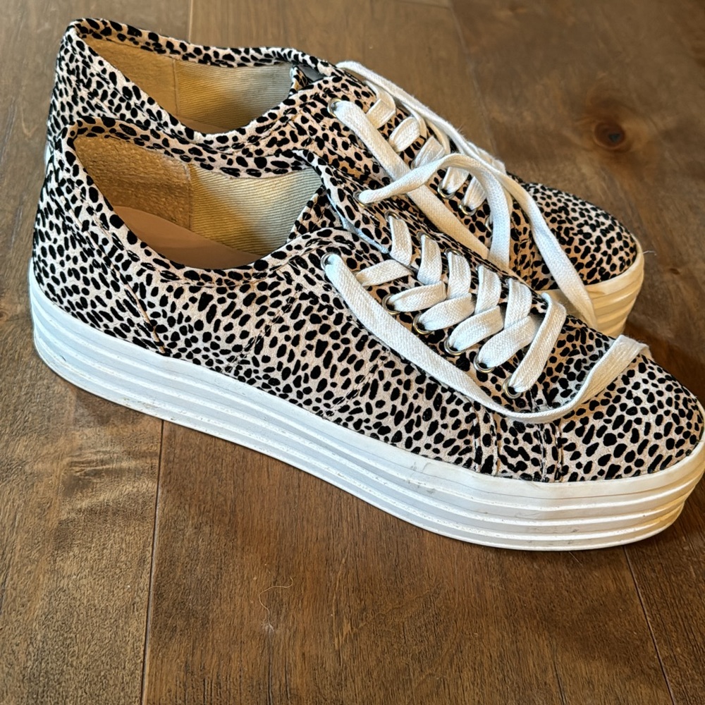 Gianni Bini, women’s size 9.5